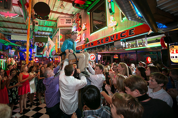 Bar-Mitzvah-Hora-Sparkys