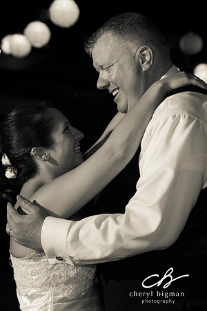 Wedding-Couples-First-Dance