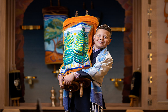 Bar-Mitzvah-Portrait-Peninsula-Temple-Beth-El